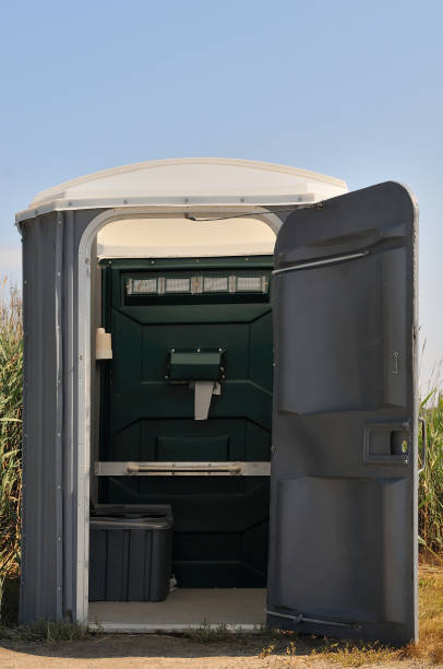 Portable bathroom rental in Valencia, NM
